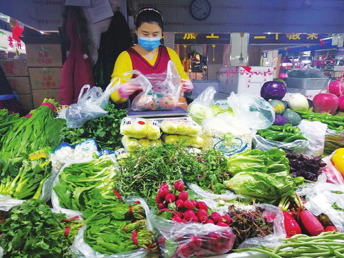 供应丰富充足 购买文明有序 生鲜食品市场展现新风貌